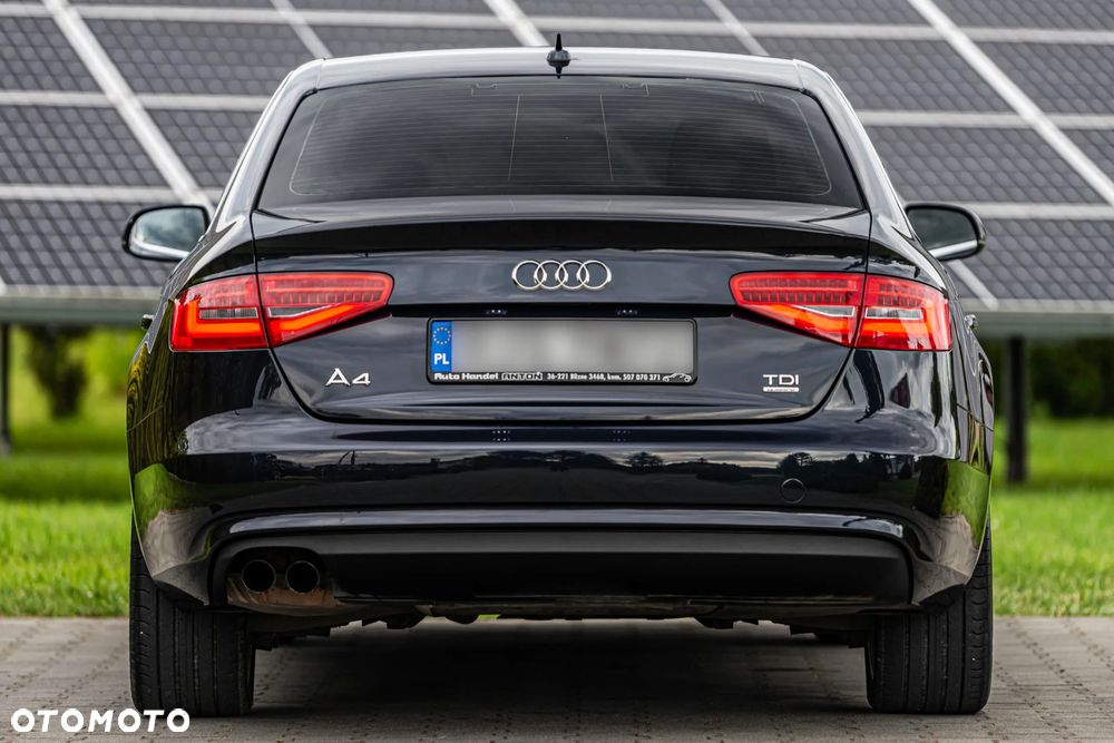 Audi A4 Limousine 2.0 TDI Quattro - 17