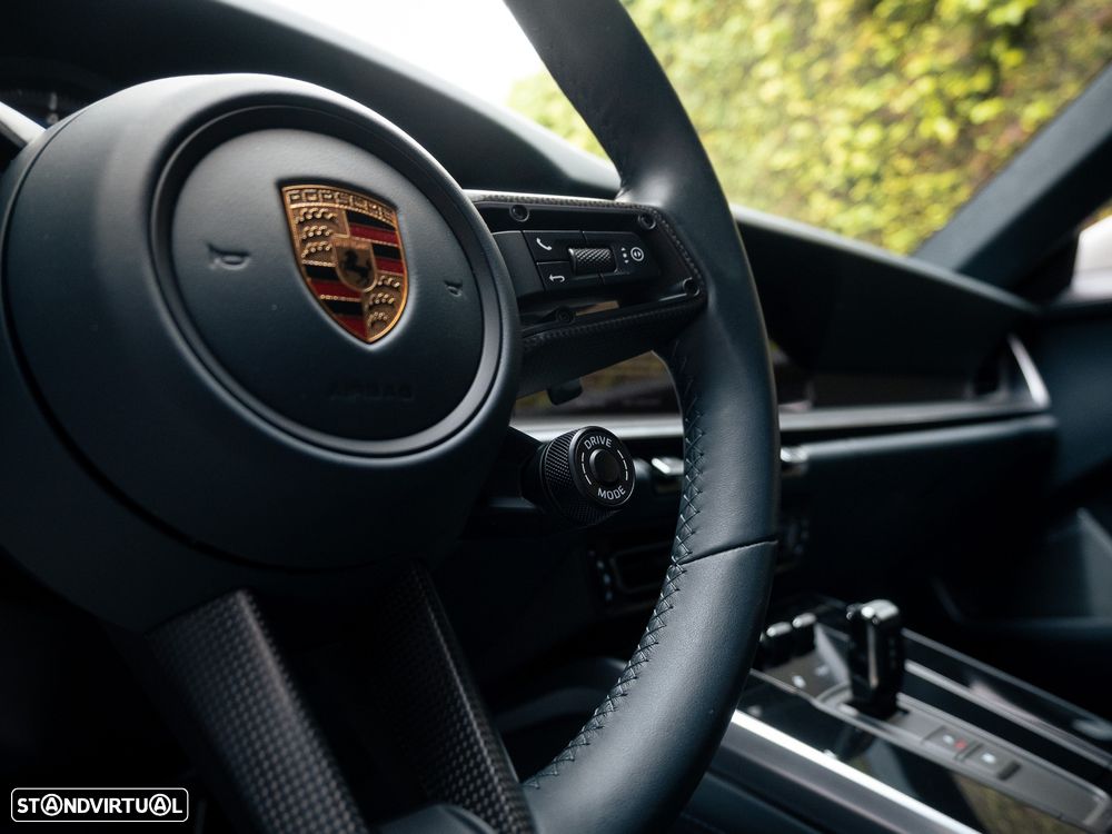 Porsche 911 (992) Turbo S PDK - 38