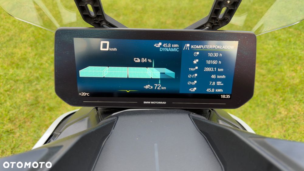BMW CE 04 - 10