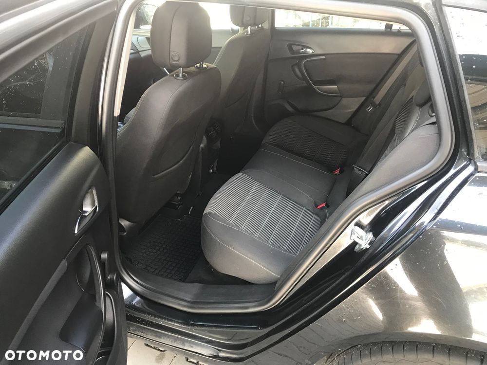 Opel Insignia - 15