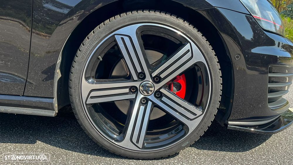 VW Golf 2.0 TSi GTi DSG - 16