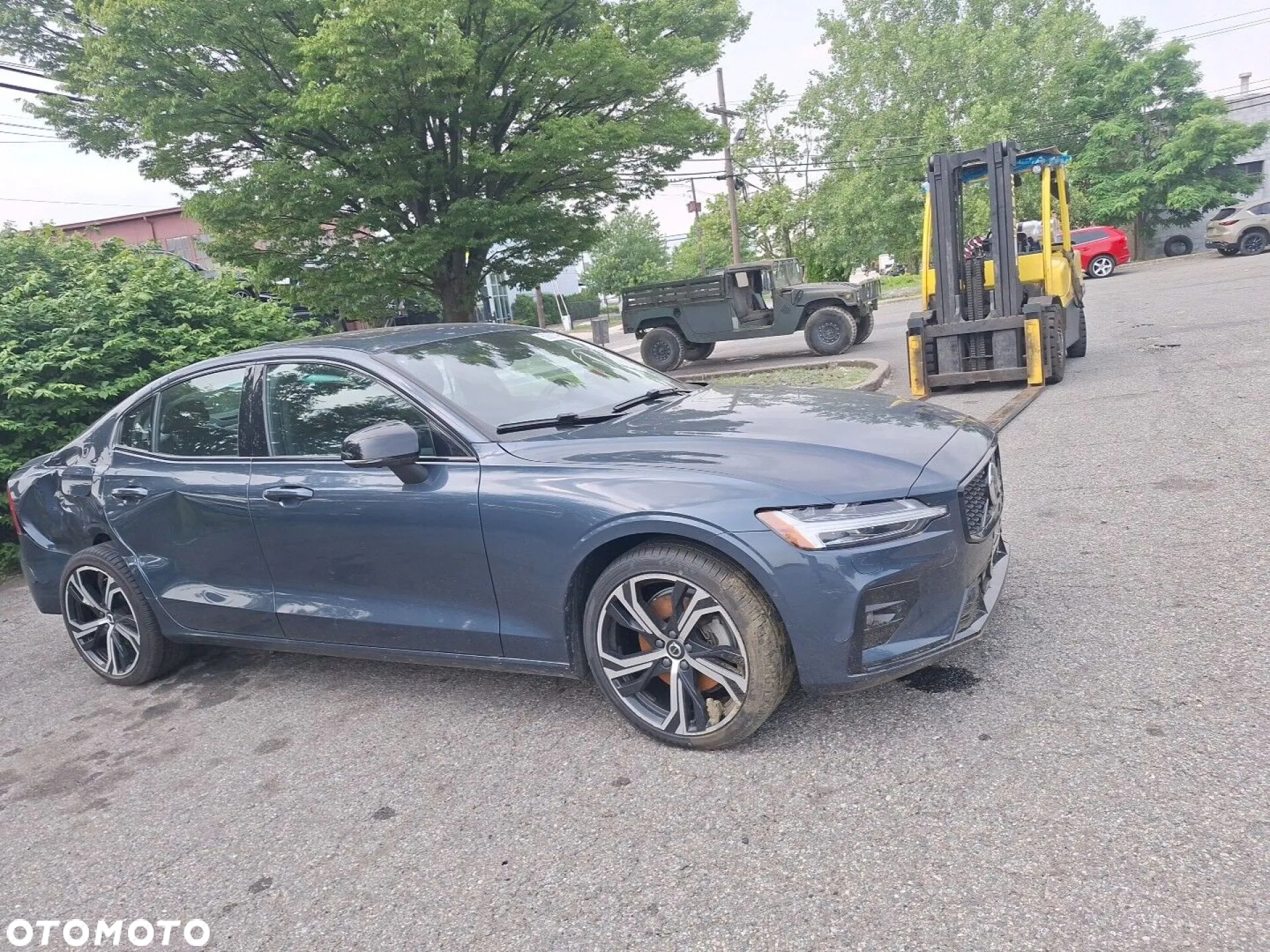 Volvo S60 B5 B AWD Plus Dark - 2
