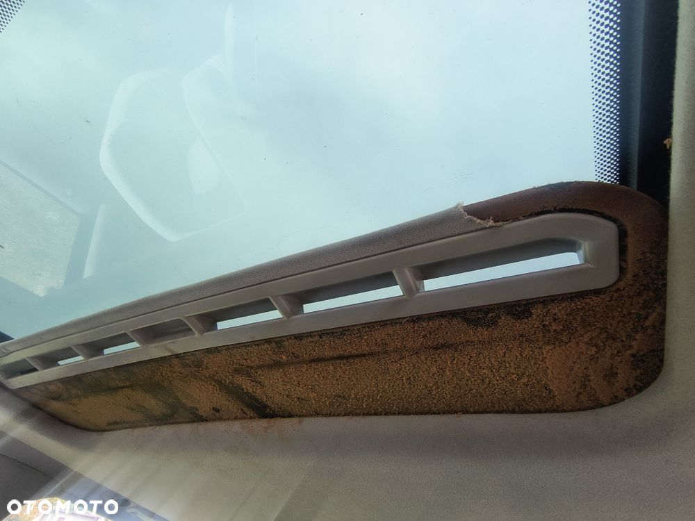 Volkswagen Passat - 4