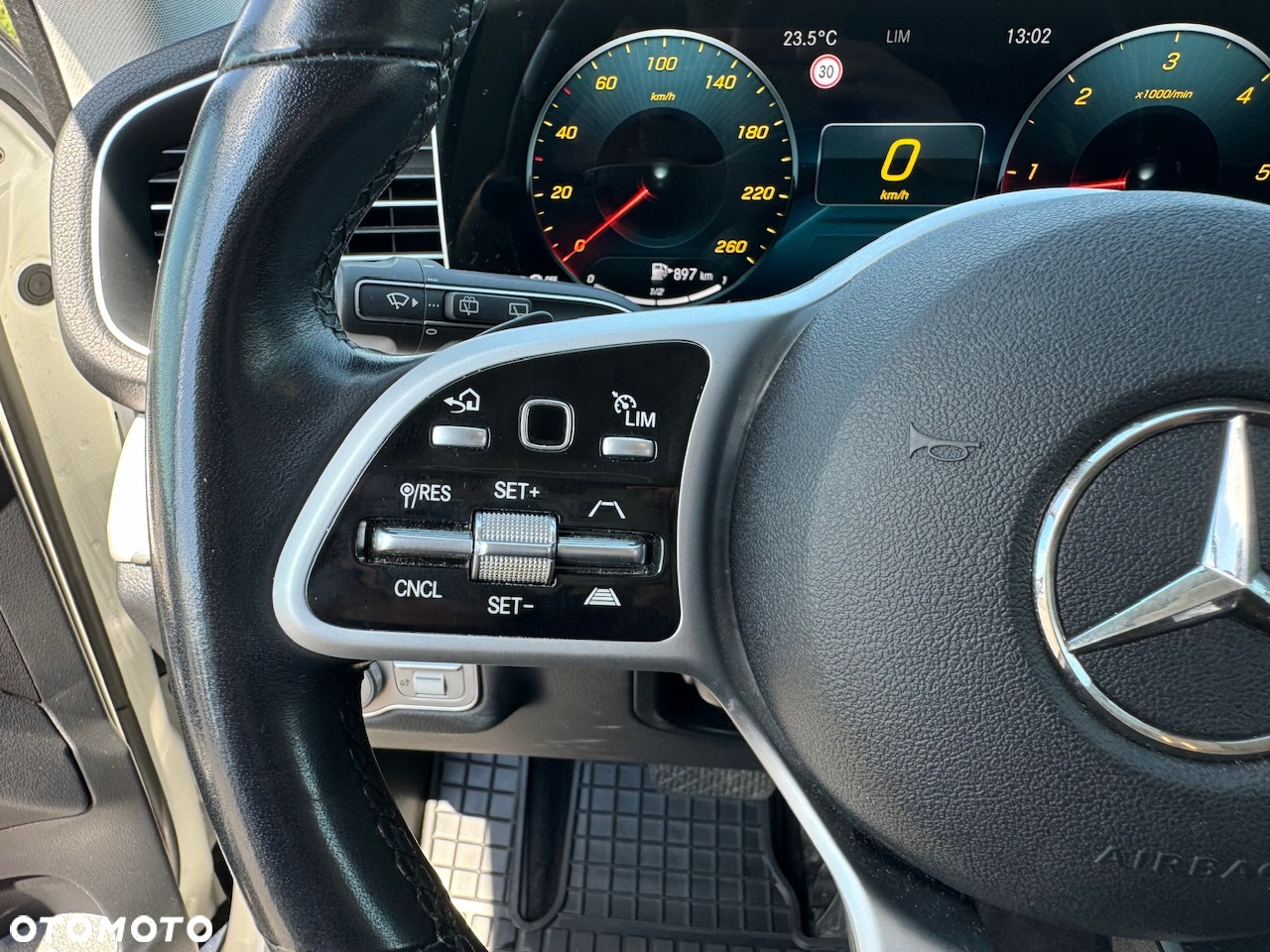 Mercedes-Benz GLE 300 d 4-Matic - 21