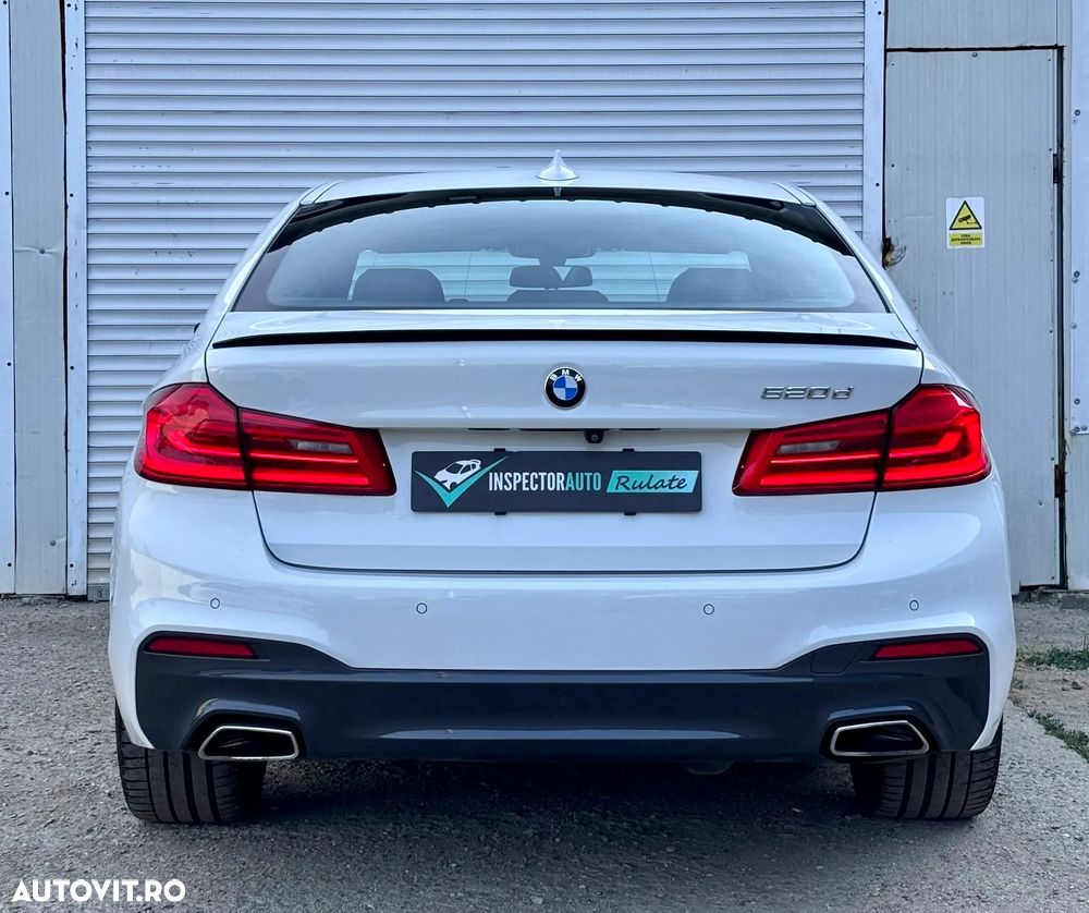 BMW Seria 5 520d Aut. M Sport Edition - 11