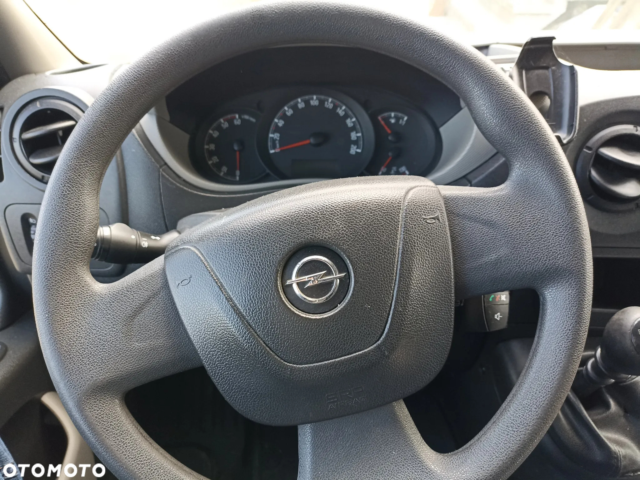 Opel MOVANO - 11
