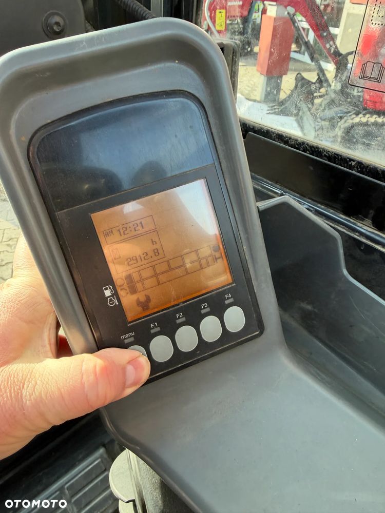 Yanmar sv26 ADVANCE POWERTILT - 2