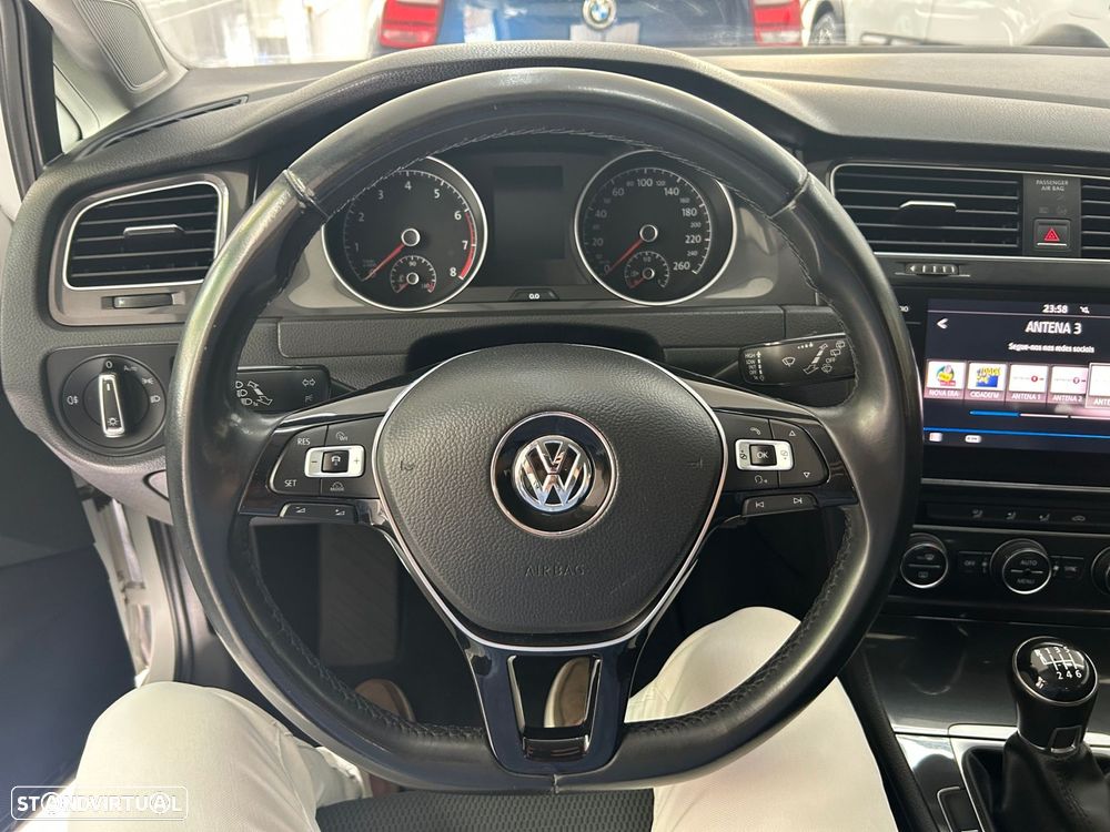 VW Golf 1.0 TSI Confortline - 33