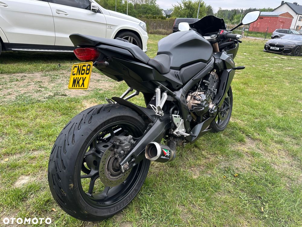 Honda CBR - 5