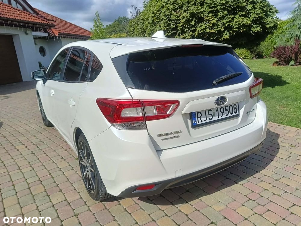 Subaru Impreza 1.6i Lineartronic Exclusive - 8