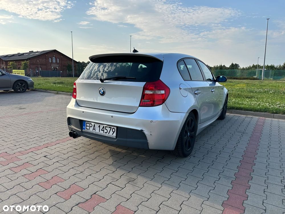 BMW Seria 1 120i - 2