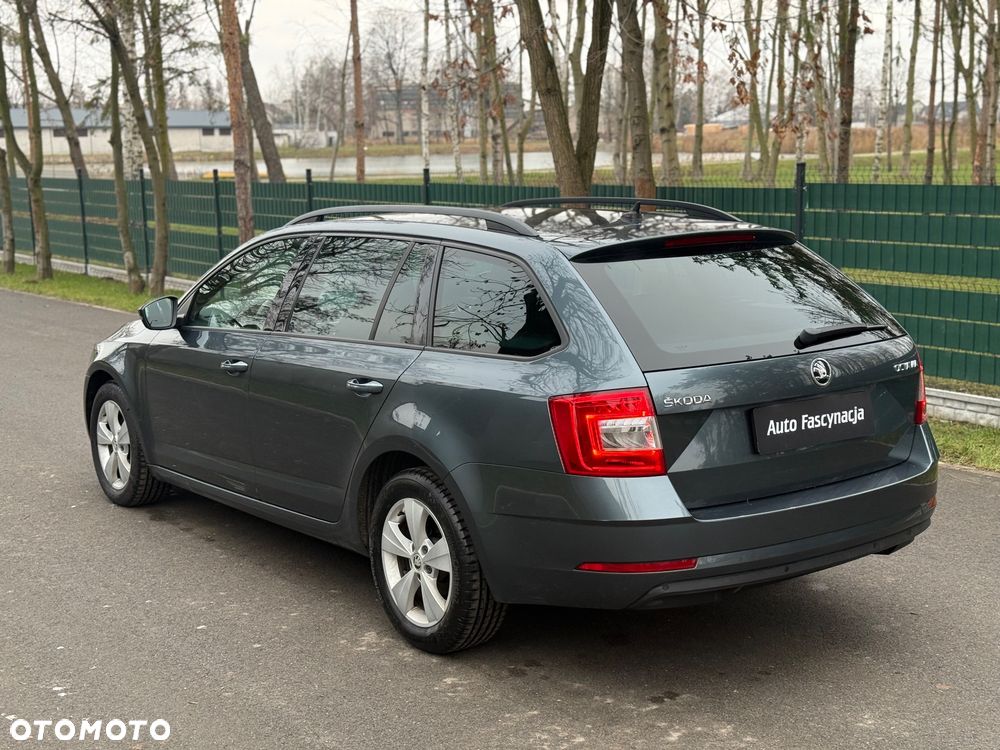 Skoda Octavia 1.6 TDI SCR Style - 6
