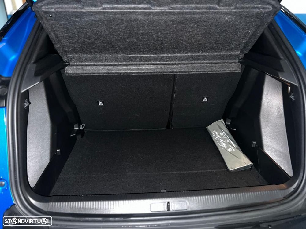 Peugeot e-2008 50 kWh Active Pack - 13