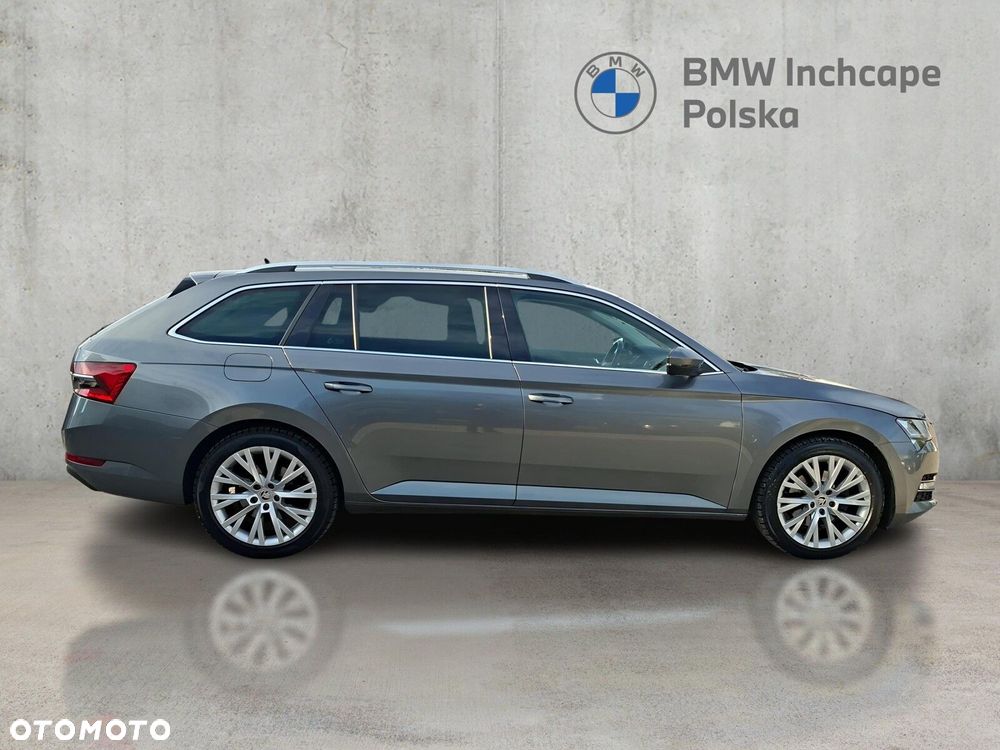 Skoda Superb 2.0 TDI SCR 4x4 Style DSG - 6