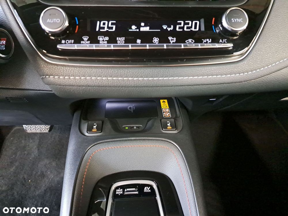 Toyota Corolla 2.0 Hybrid GR Sport - 27
