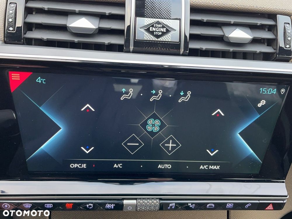 DS Automobiles DS 7 Crossback - 32