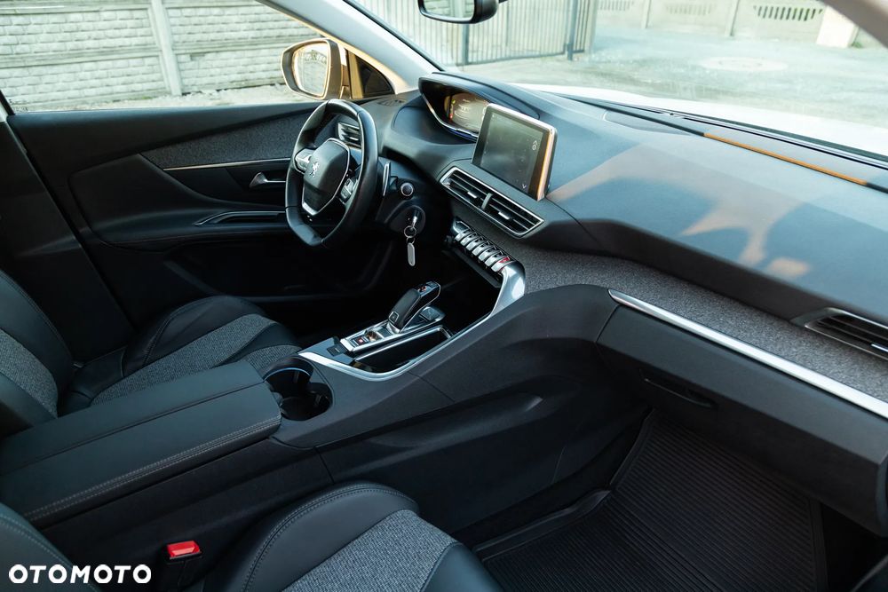 Peugeot 3008 THP 165 EAT6 Stop & Start Allure - 10