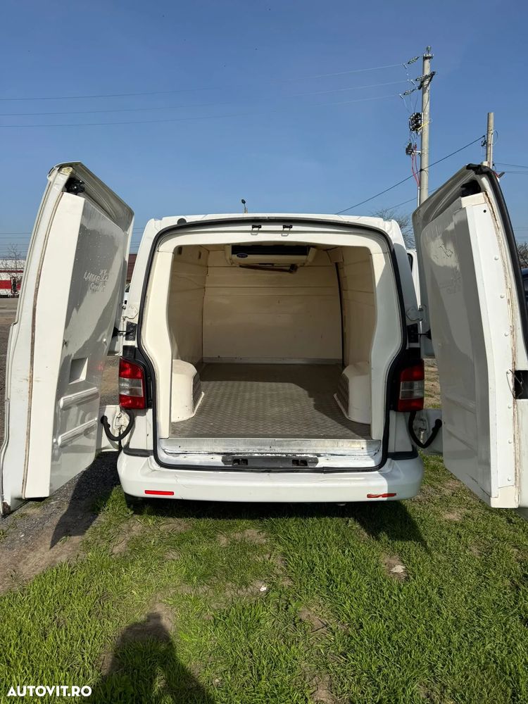 Volkswagen Transporter - 6