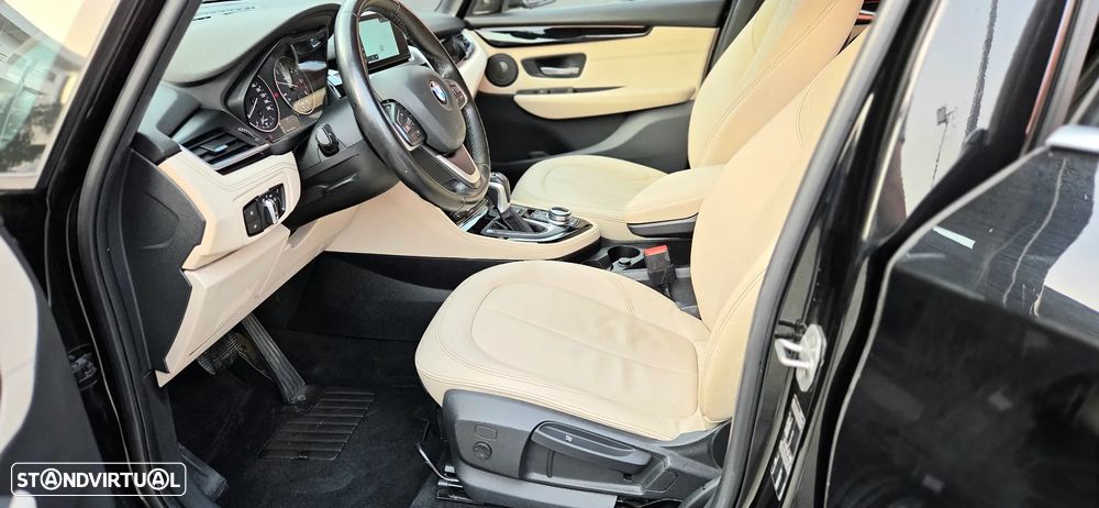 BMW 216 Active Tourer - 4