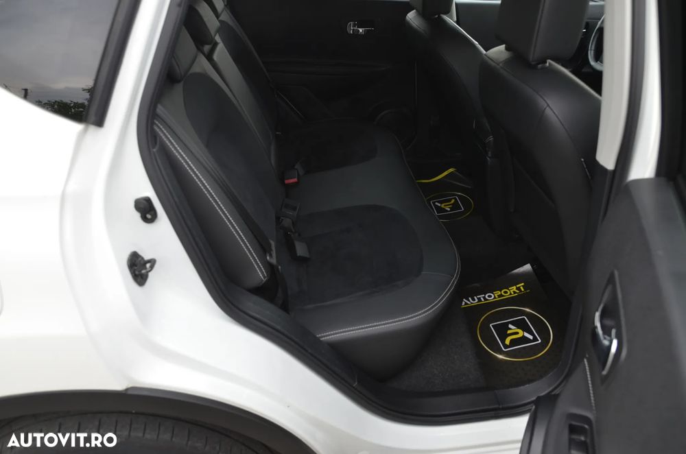 Nissan Qashqai 1.6 DCI TEKNA+ - 19