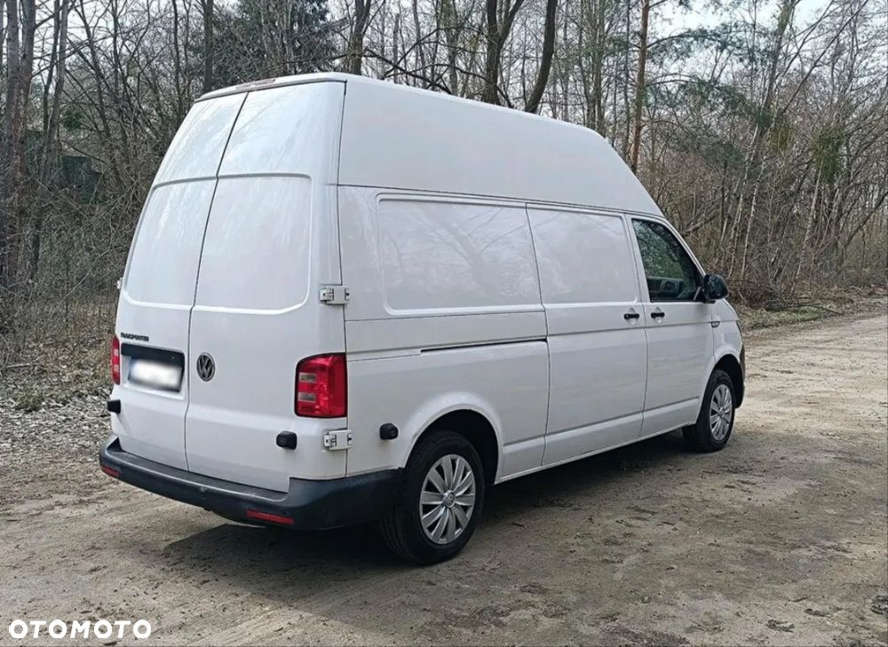 Volkswagen Transporter T6 - 4