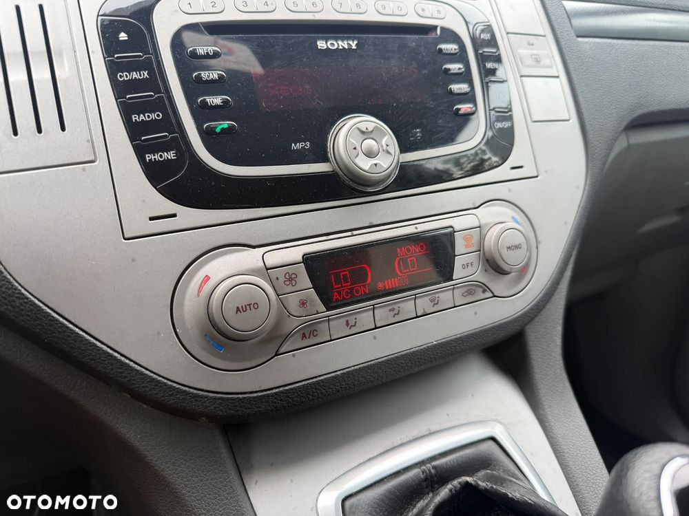 Ford Kuga 2.0 TDCi Trend - 19