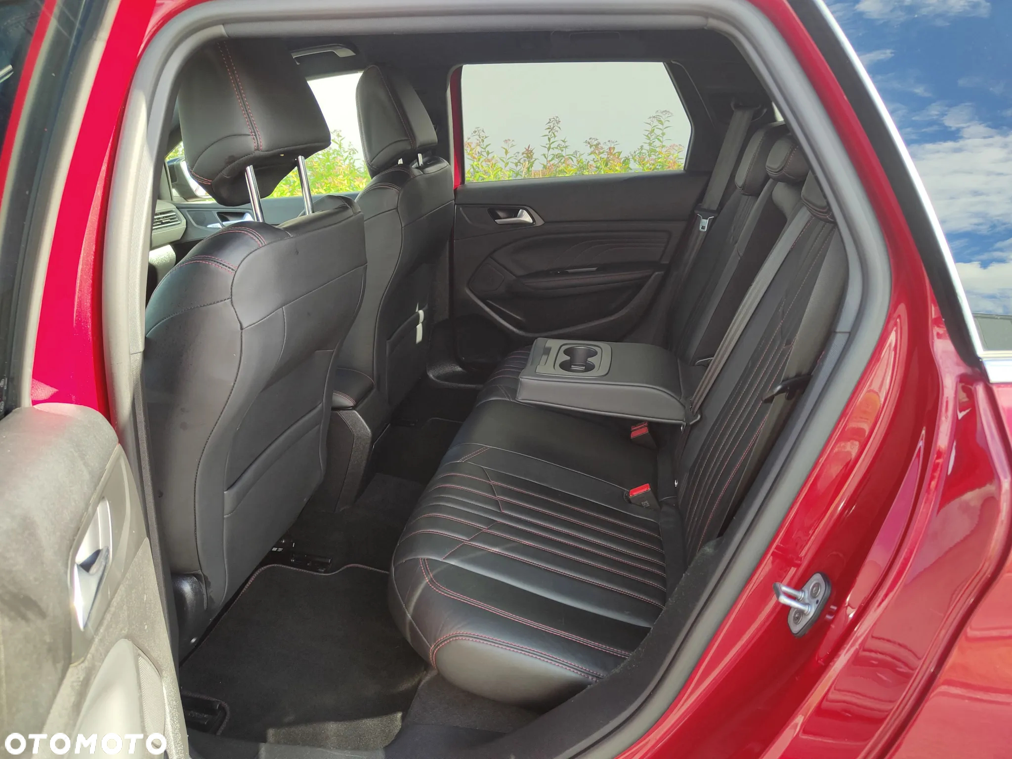 Peugeot 308 SW BlueHDi 130 EAT8 Stop & Start GT - 14