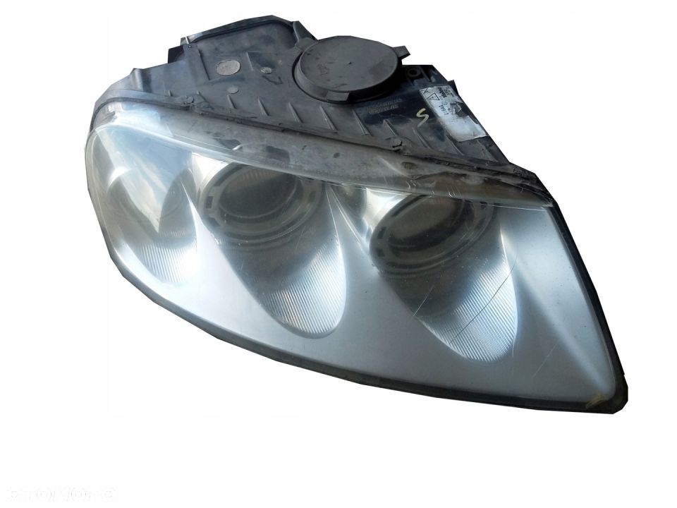 LAMPA PRAWY PRZÓD VW TOUAREG EUROPA 02-06 - 1