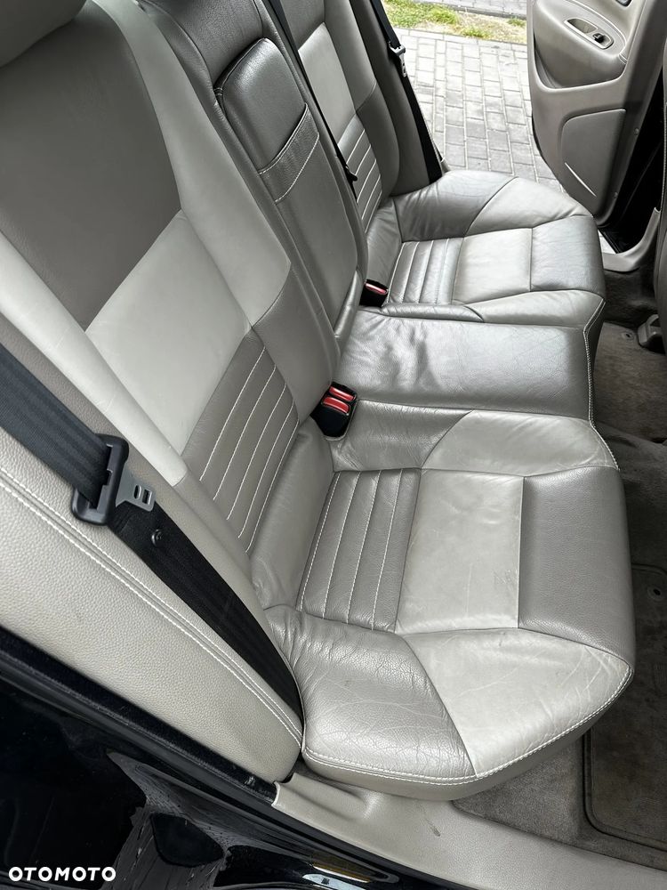 Volvo S60 - 9