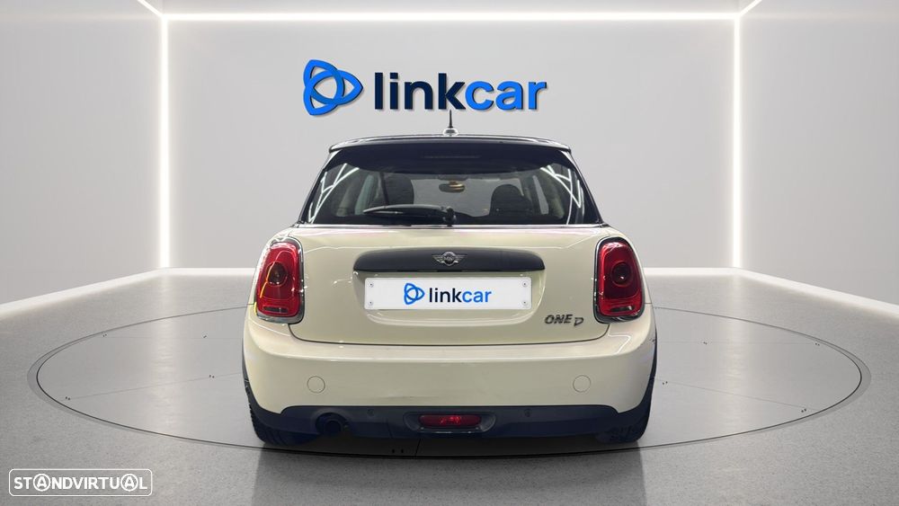 MINI 3 Portas One D - 3