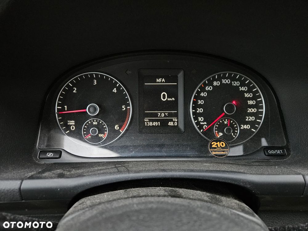 Volkswagen Touran 1.6 TDI DPF BlueMotion Technology Comfortline - 32