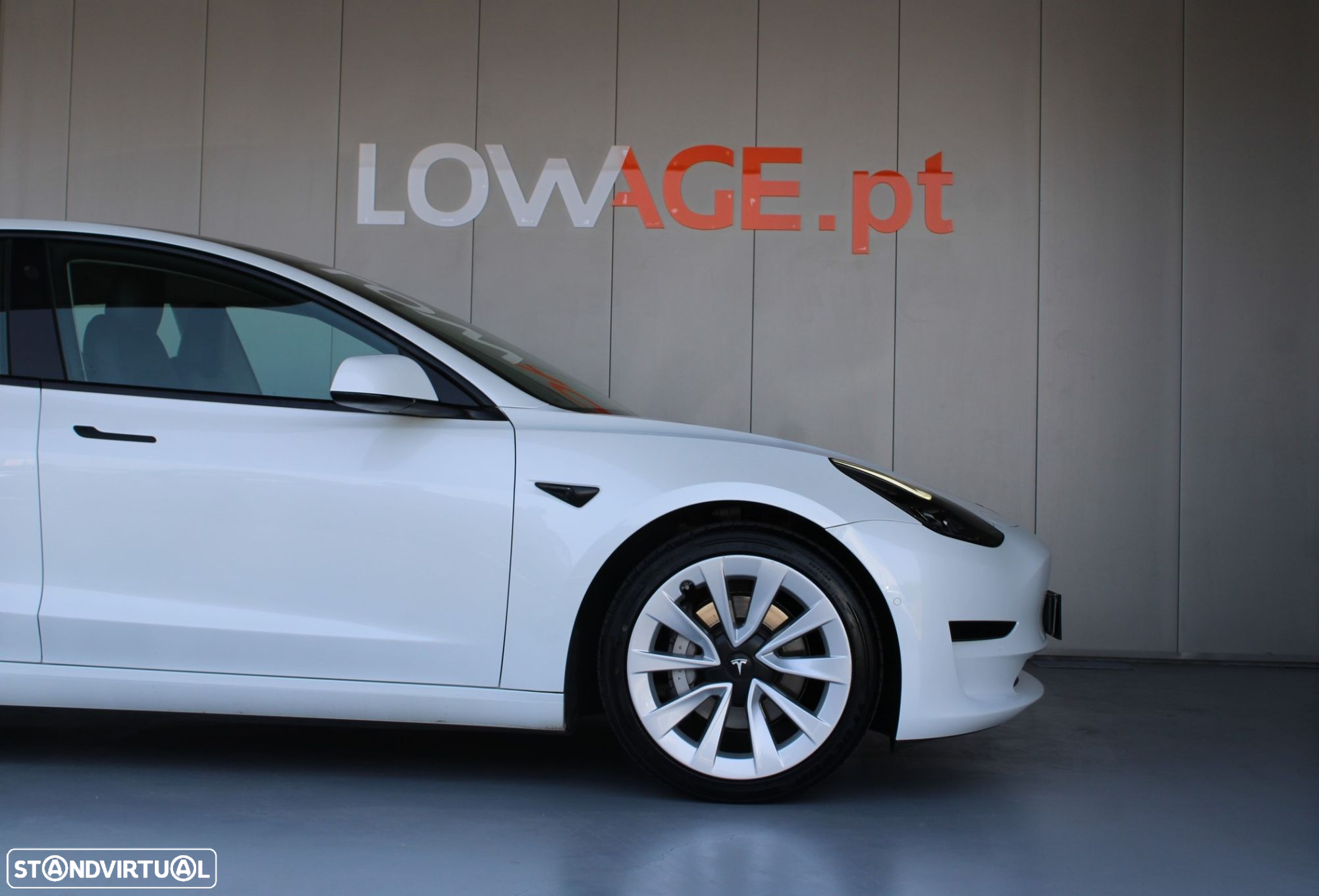 Tesla Model 3 Standard Range Plus RWD - 5
