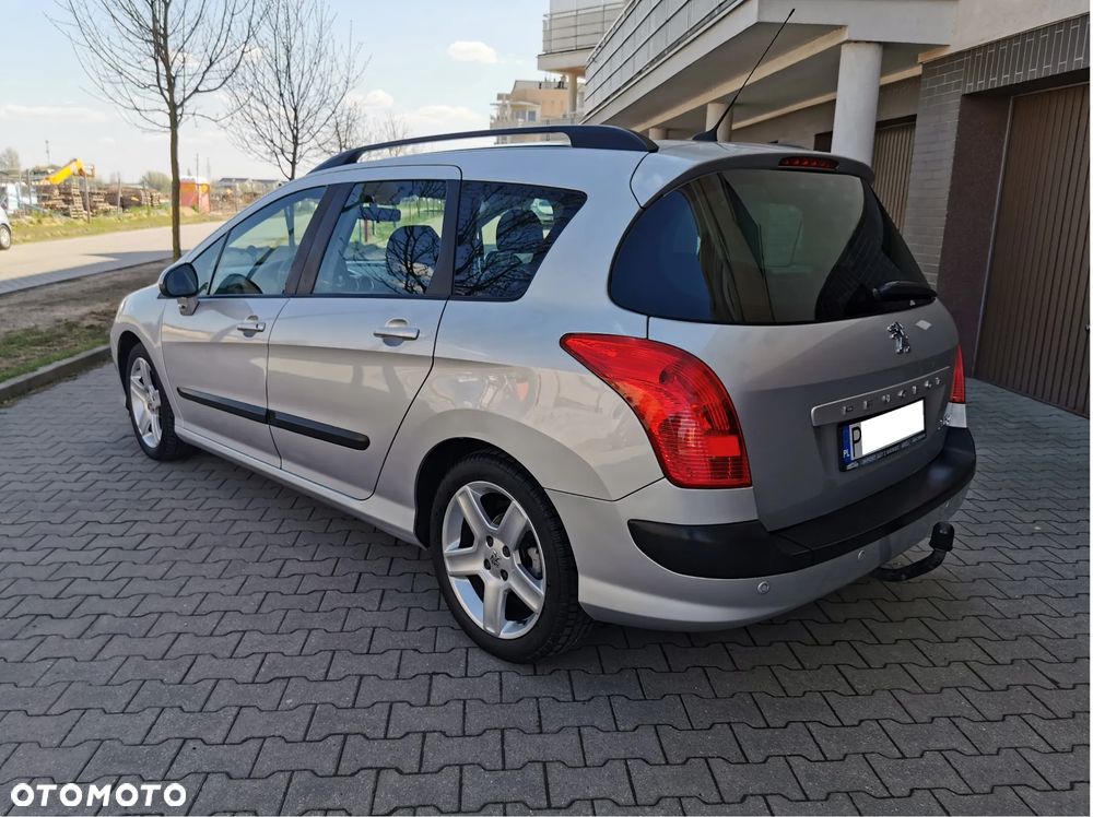 Peugeot 308 HDi FAP 110 Platinum - 24