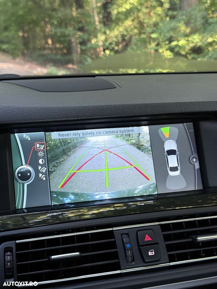 BMW Seria 5 525d xDrive AT - 21