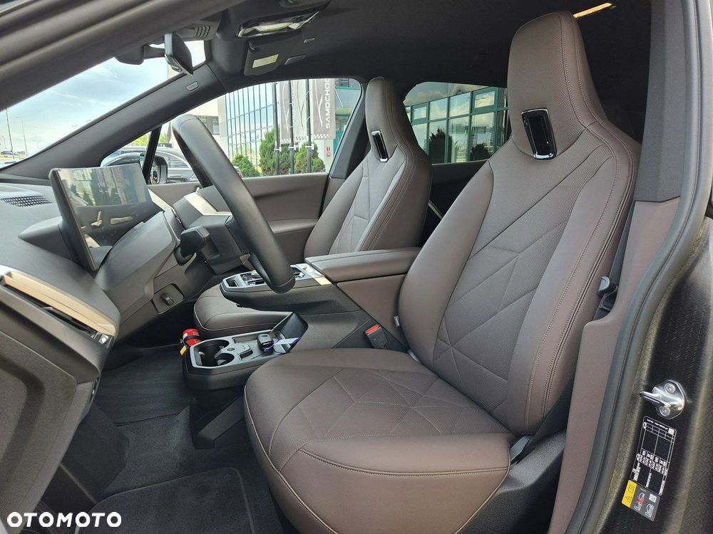 BMW iX M60 111.5kWh - 17