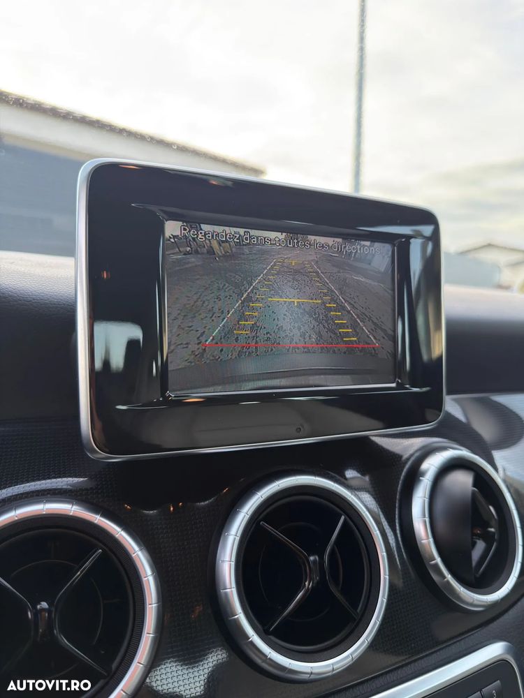 Mercedes-Benz CLA 220 CDI 7G-DCT Urban - 9