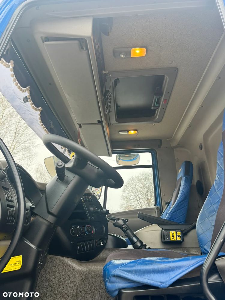 DAF CF85 - 6
