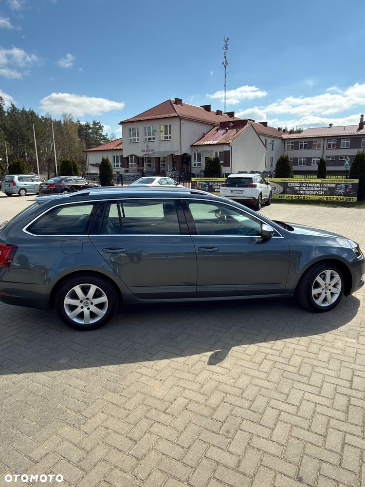 Skoda Octavia 1.5 TSI ACT Drive DSG - 5