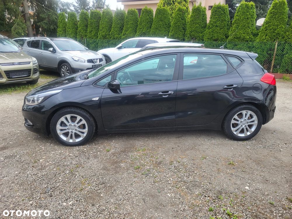 Kia Ceed 1.4 CVVT Dream-Team Edition - 5