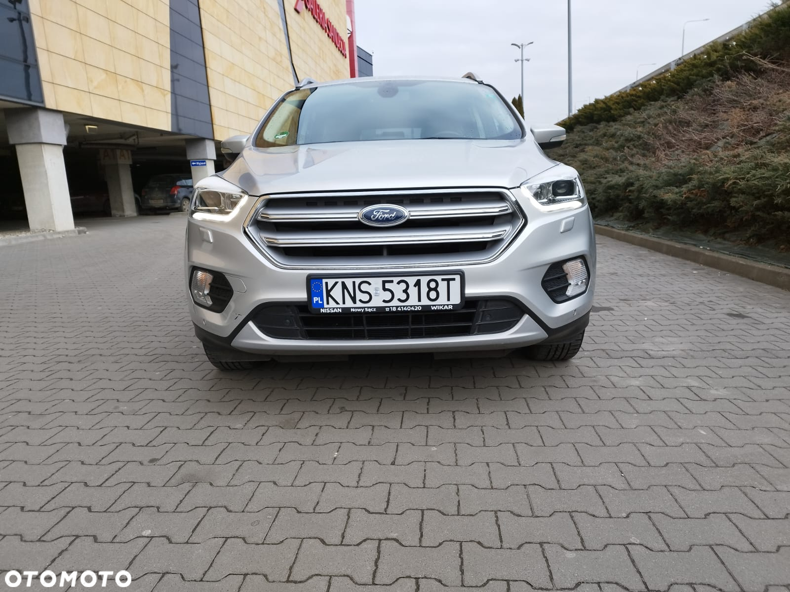 Ford Kuga 1.5 EcoBoost 4x4 Titanium - 8