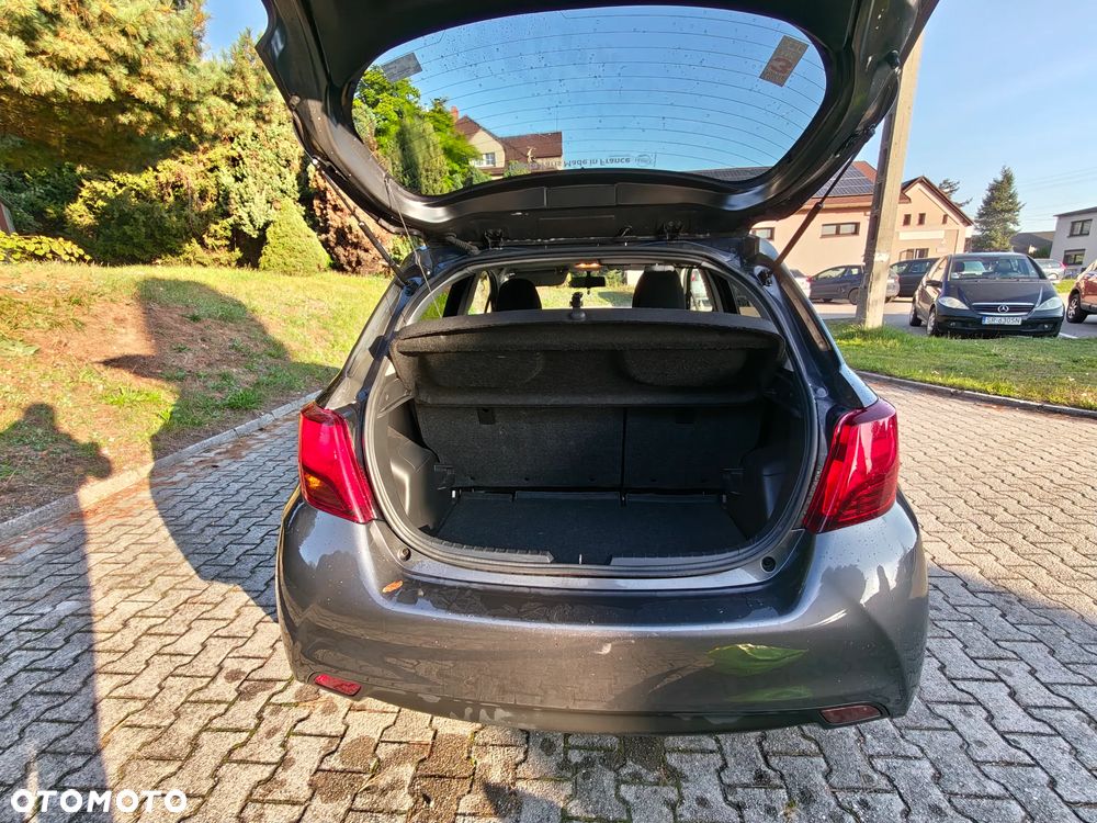 Toyota Yaris - 9