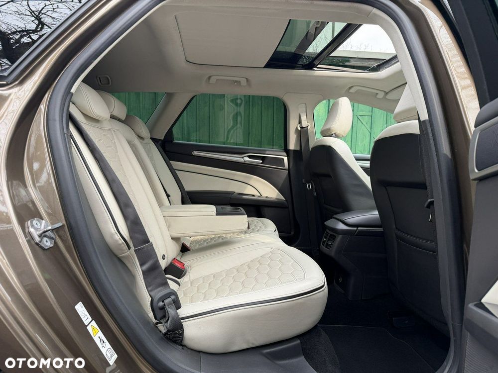 Ford Mondeo SW Vignale 2.0 TDCi 4WD PowerShift - 9