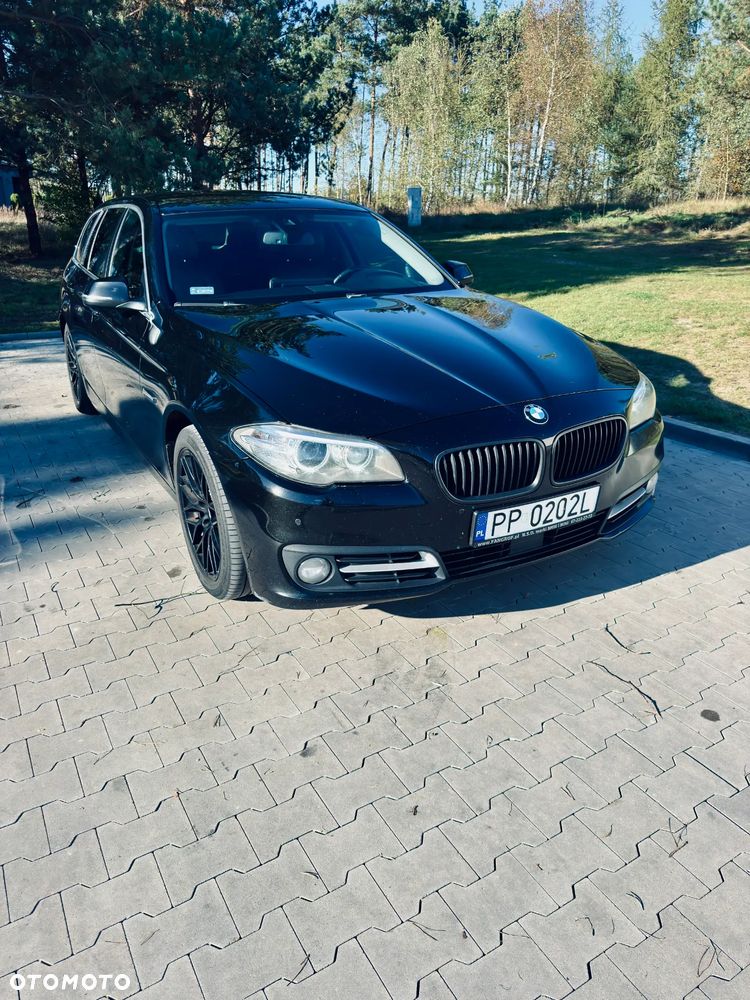 BMW Seria 5 520d xDrive - 6