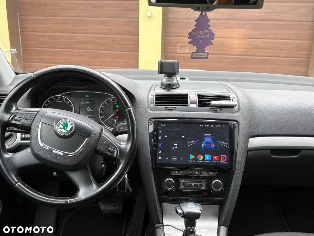 Skoda Octavia 1.6 TDI Ambiente DSG - 11