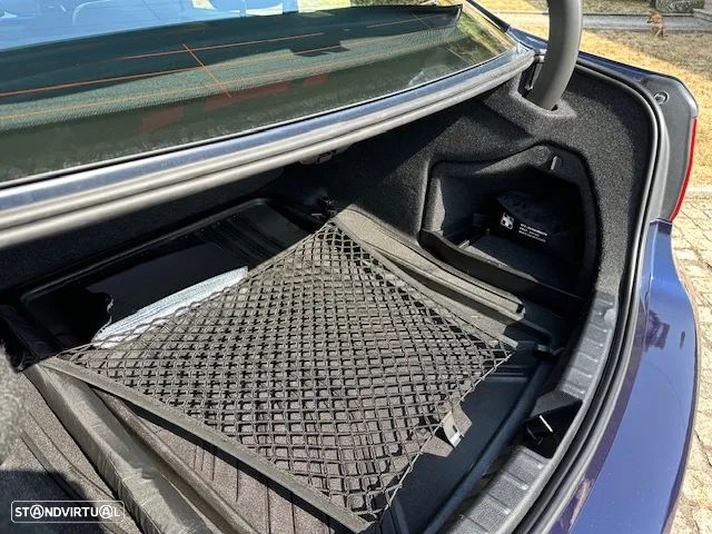 BMW 320 d Auto Pack M - 8