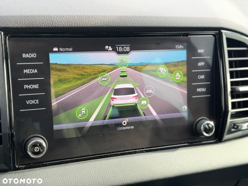Skoda Karoq 1.5 TSI DSG Sportline - 33