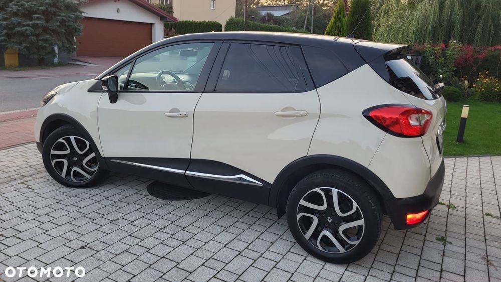 Renault Captur - 32