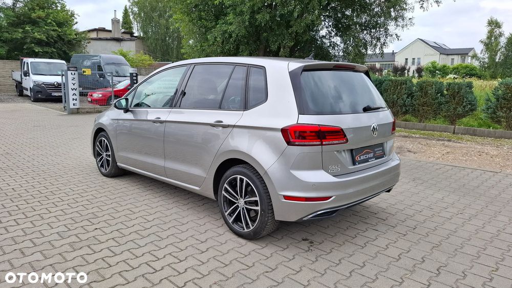 Volkswagen Golf Sportsvan - 28