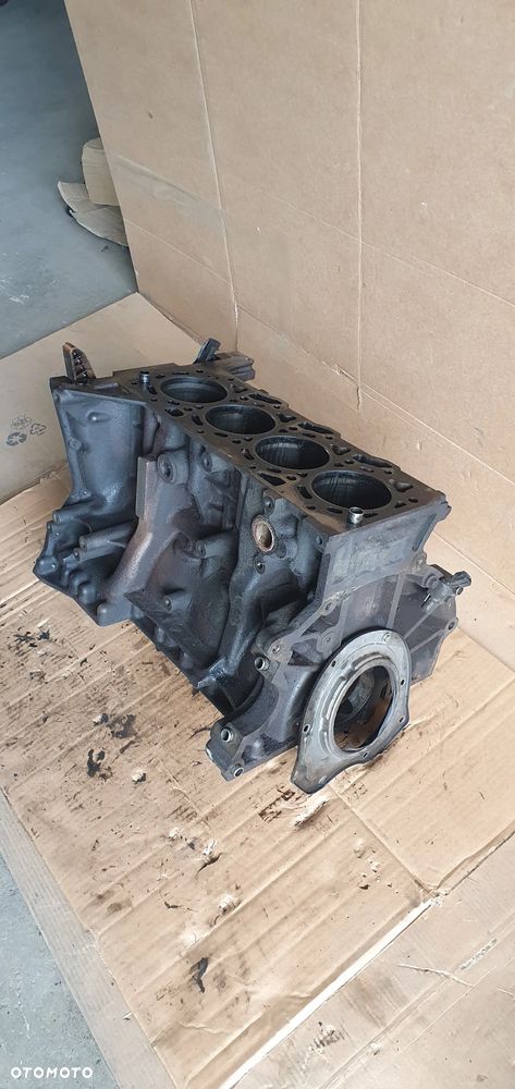 Silnik blok silnika słupek dół Fiat Ducato III Transit MK7 2.2 TDCI 6C1Q-6015-AD - 3