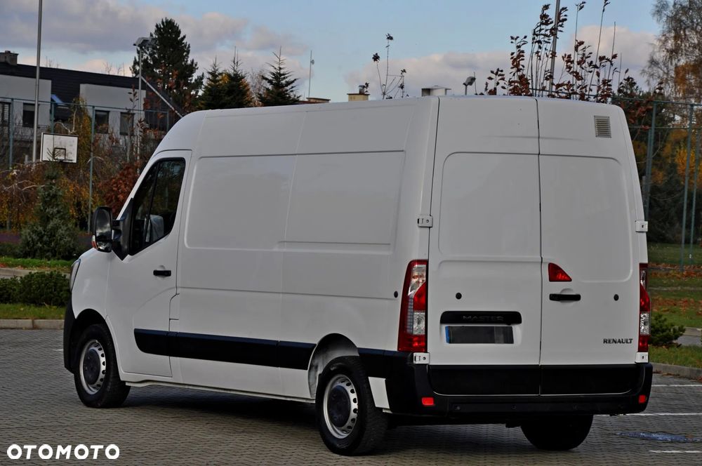 Renault Master - 3